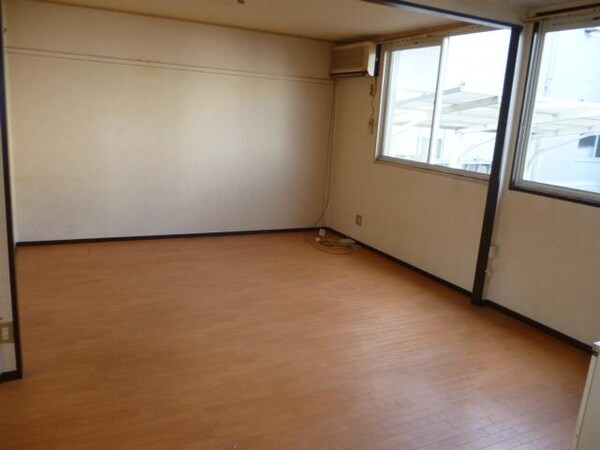 居室(リビング)