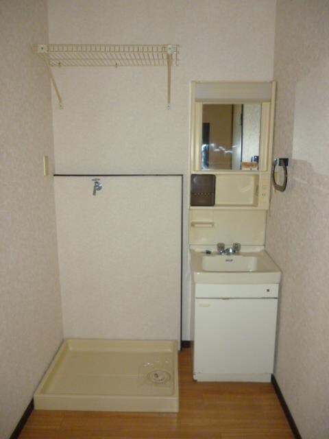 物件内観写真6　(洗面所)