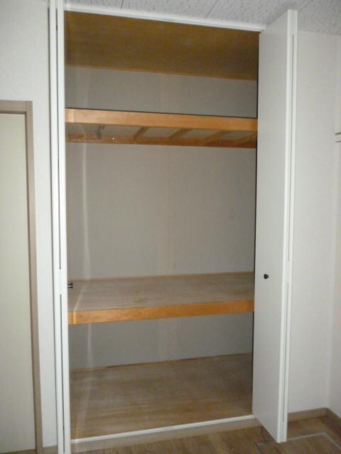 物件内観写真14　(収納)