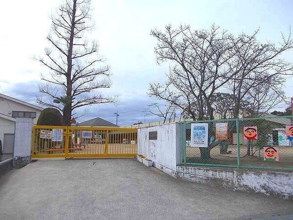 周辺環境(道上幼稚園まで550m)