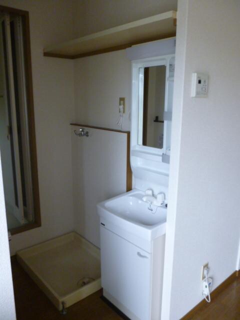 物件内観写真5　(洗面所)