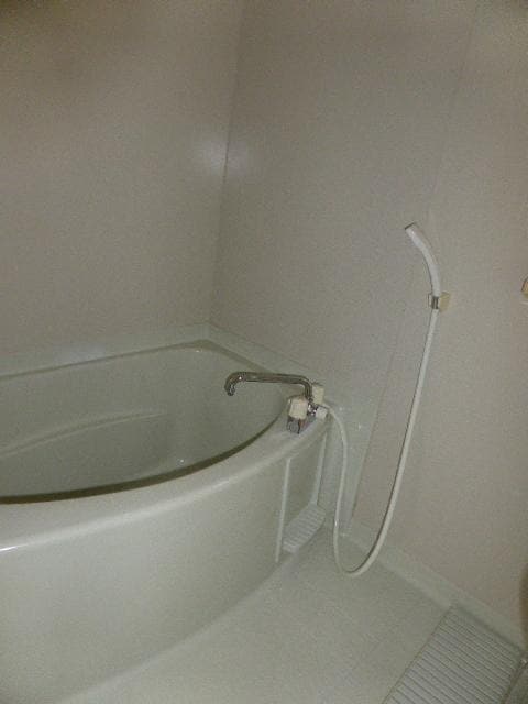 物件内観写真3　(風呂)