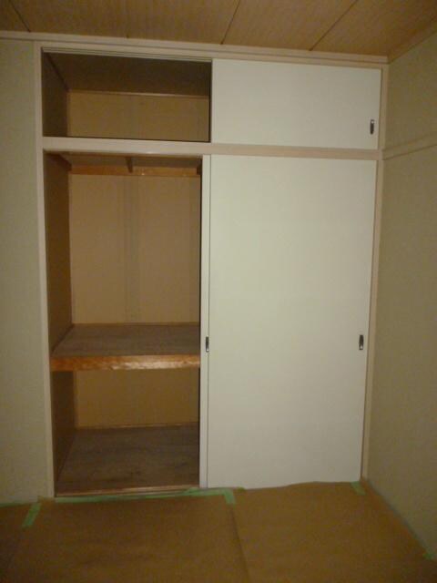 物件内観写真11　(収納)