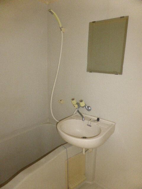 物件内観写真6　(風呂)