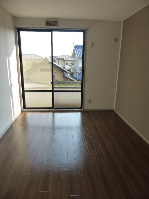 物件内観写真5　(洋室)