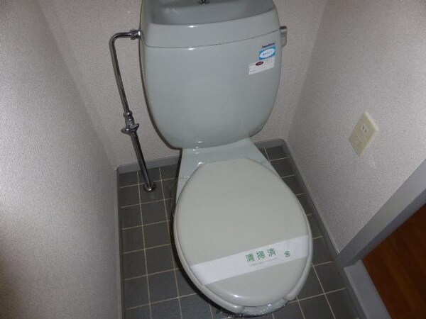 トイレ(トイレ)