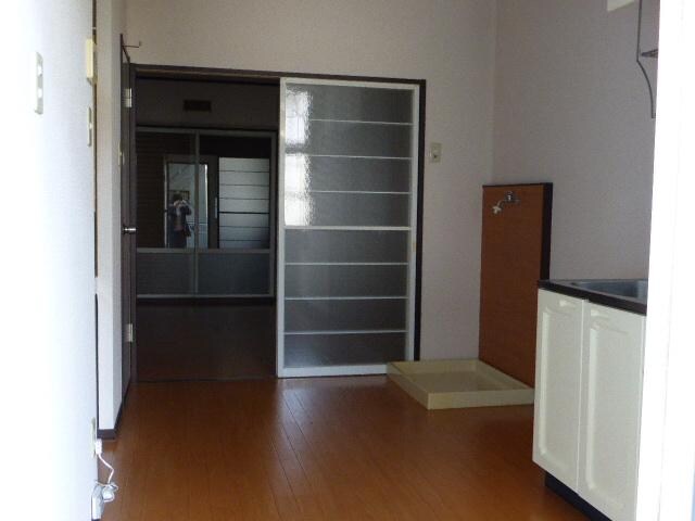 物件内観写真3　(キッチン)