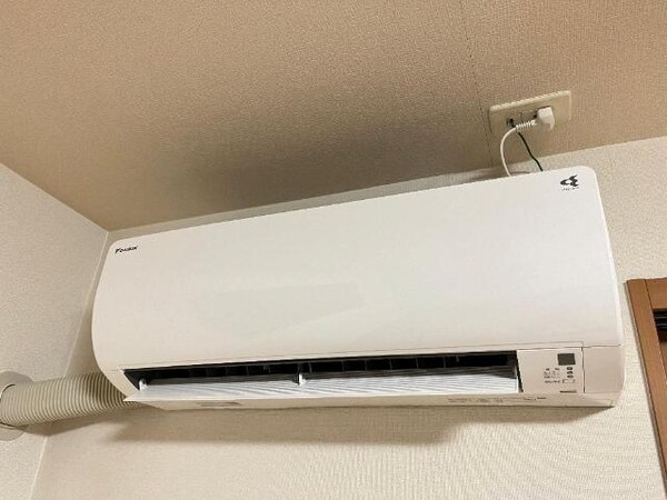 建物設備(エアコン)