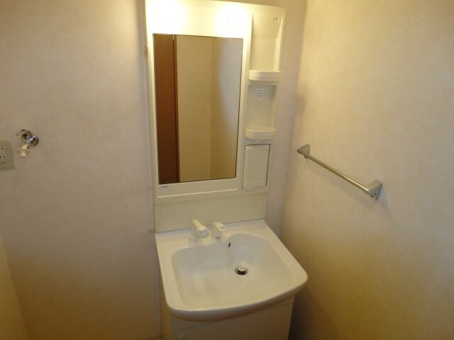 物件内観写真9　(洗髪洗面化粧台)