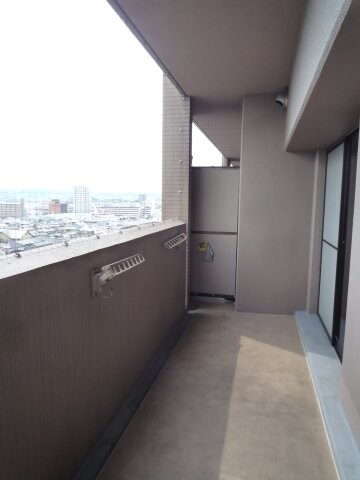 物件内観写真20　(落ち着いた時間を過ごせるバルコニーです)