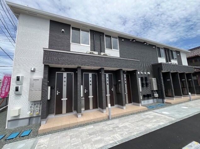 物件外観写真1　(完成予想図)