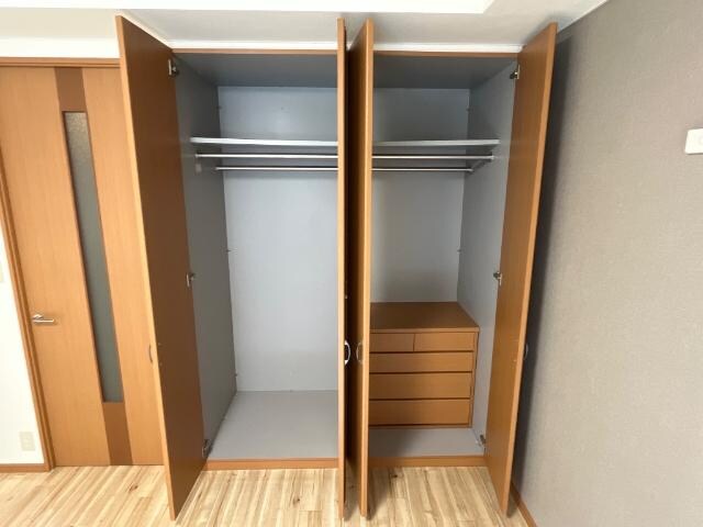 物件内観写真11　(クローゼット)