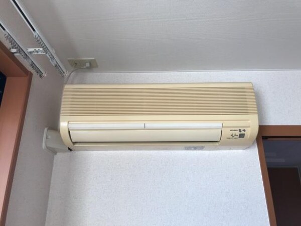 建物設備(エアコン)