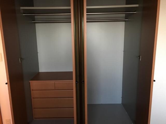 物件内観写真23　(クローゼット)