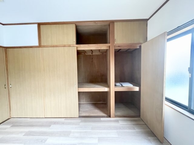 物件内観写真12　(1階洋室)