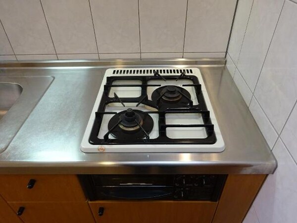 キッチン(二口コンロ(グリル付))