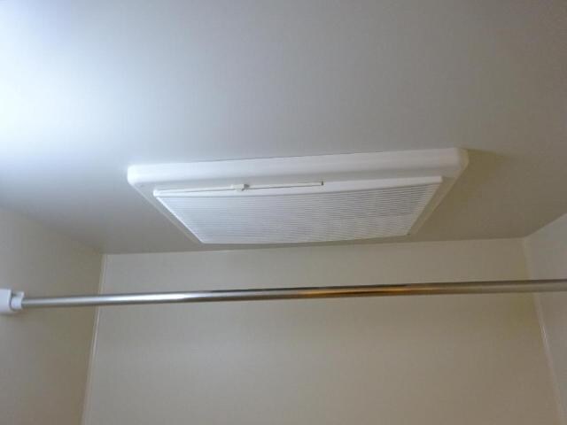 物件内観写真20　(浴室乾燥機)