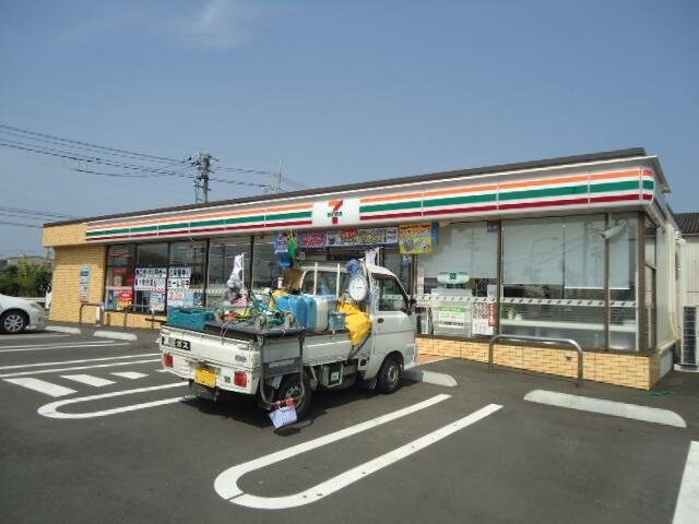 物件外観写真3　(セブンイレブン福山箕島町店まで601ｍ)