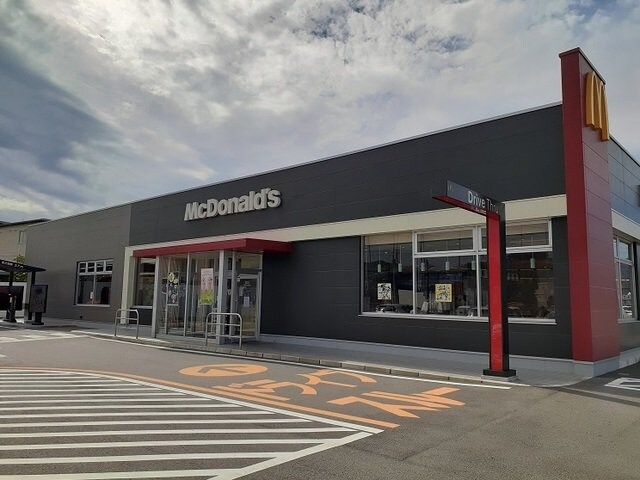 物件外観写真5　(マクドナルド府中店まで720m)