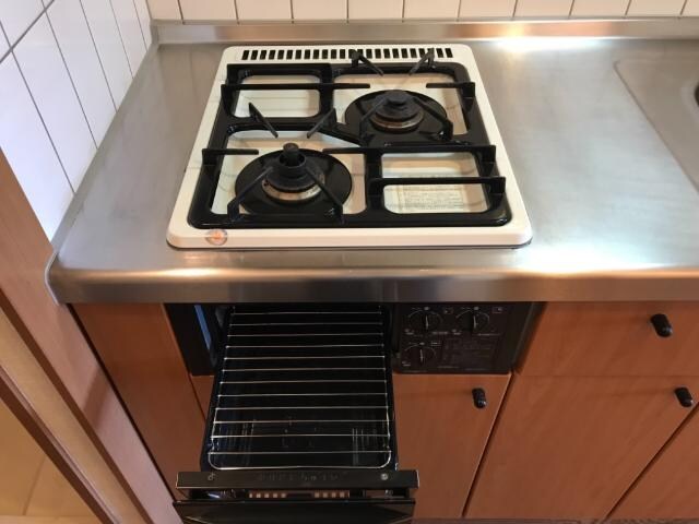物件内観写真27　(2口ガスコンロ)