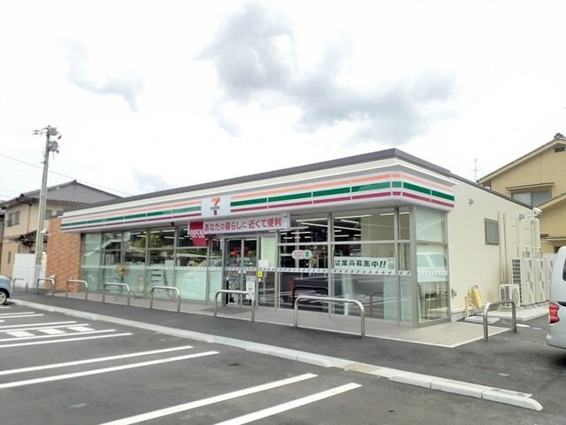 物件外観写真3　(セブンイレブン中津原堂前店まで700m)