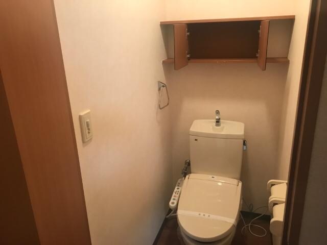 トイレ(シャワー付トイレ)