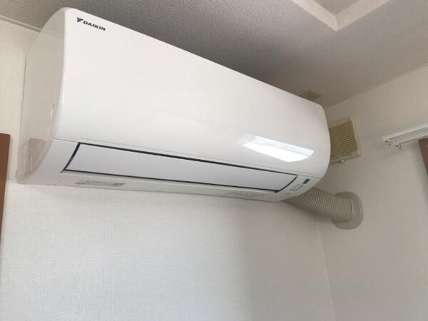 建物設備(エアコン（LDK）)