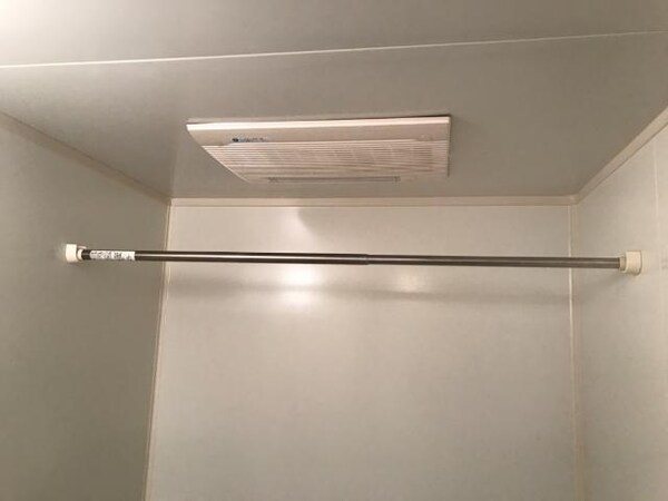 建物設備(暖房付浴室換気扇)
