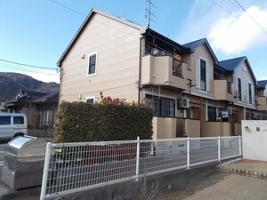 ロックフィールド外観写真