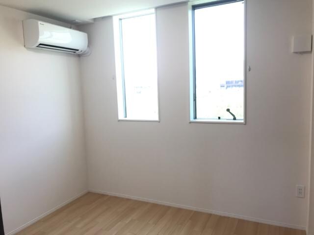 物件内観写真22　(洋室)