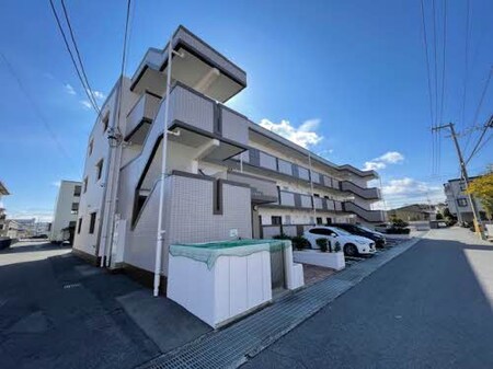 ジュネス南蔵王弐番館外観写真