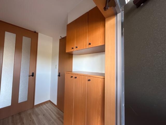 物件内観写真18　(下駄箱)