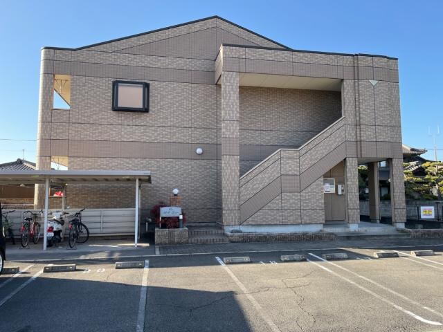 物件外観写真3　(外観写真（昼）)