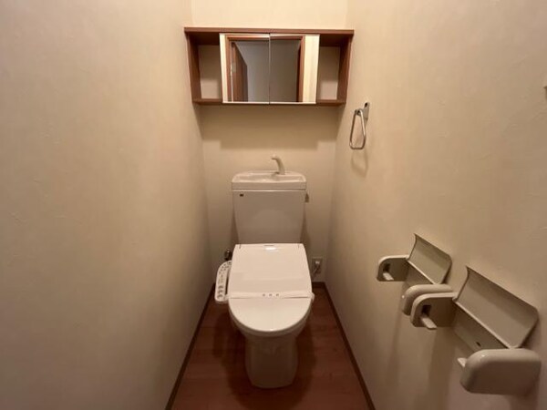 トイレ(トイレ)