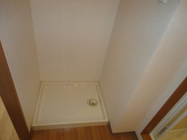 建物設備(洗濯機置場)