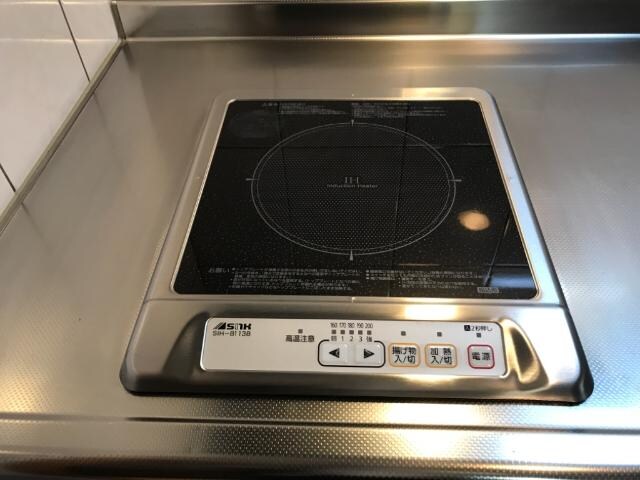 物件内観写真6　(ＩＨコンロ)