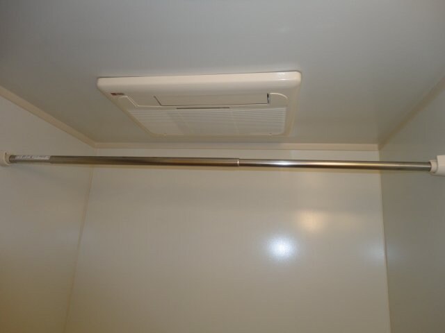 物件内観写真16　(浴室乾燥機)