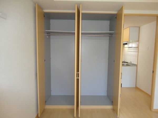 収納(クローゼット)