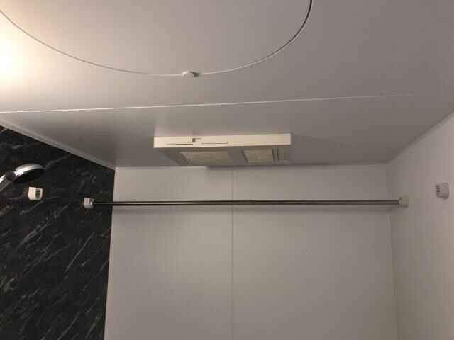 物件内観写真17　(浴室乾燥機)