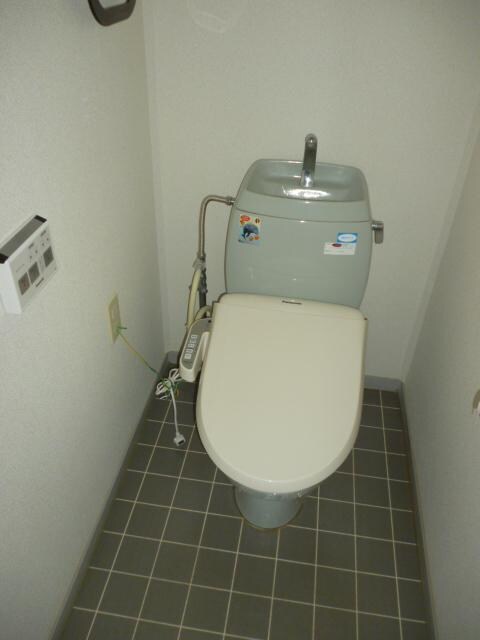 物件内観写真12　(トイレ)