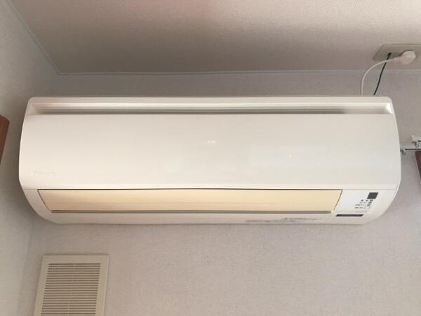 建物設備(エアコン)
