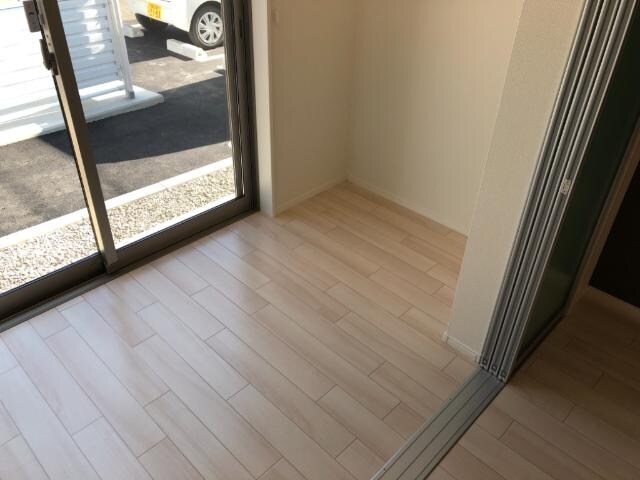 物件内観写真18　(インナーテラス)