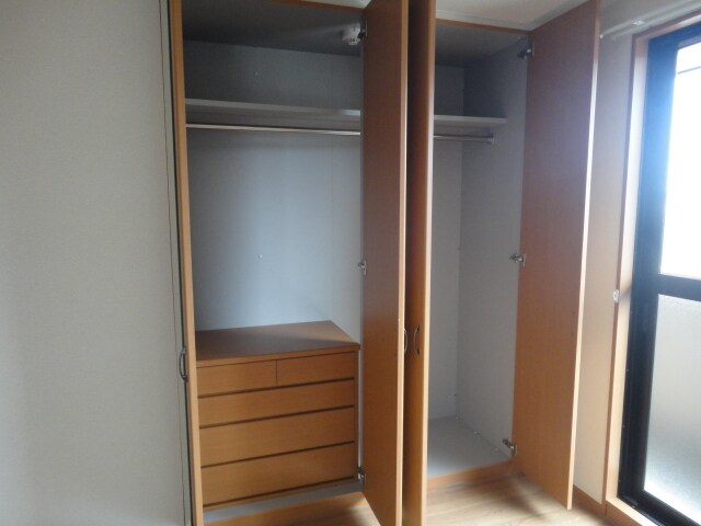 物件内観写真16　(クローゼット)