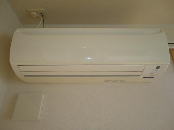 建物設備(エアコン)