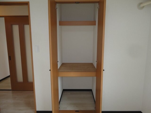 物件内観写真25　(収納)