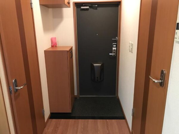 玄関(玄関)
