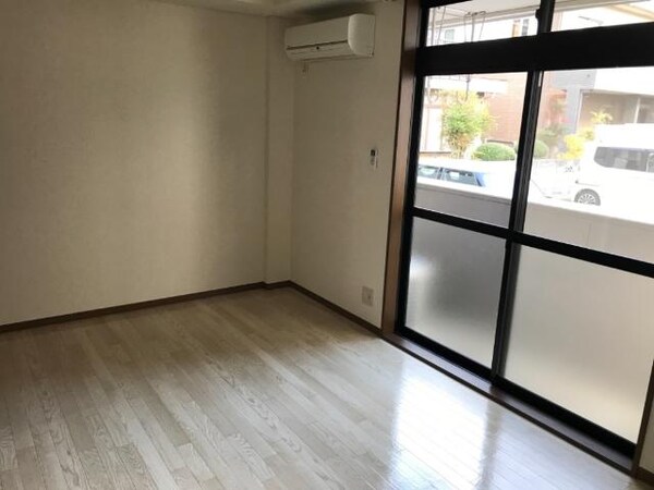 内装他(洋室)