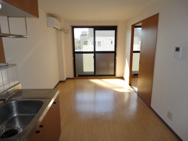 物件内観写真9　(ＤＫ（9.5帖）)