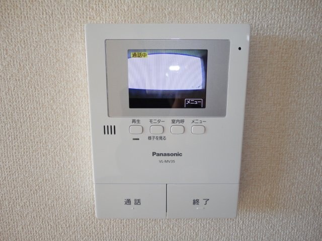 物件内観写真19　(カメラ付インターホン)
