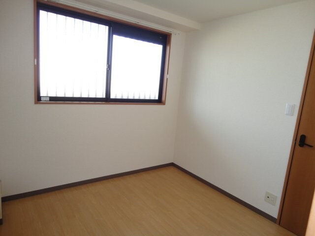 物件内観写真25　(洋室（4.5帖）)